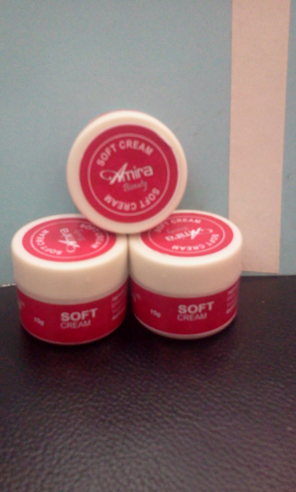 AMIRA BEAUTY HOUSE: Random pictures of Amira Beauty products.